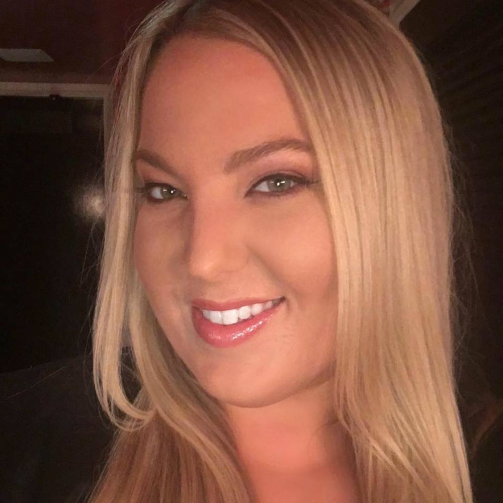 Meet your Posher, Jenna